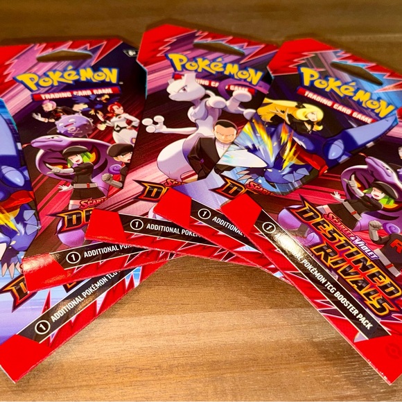 pokemon lost origin rare cards Pikachu Lost Origin | Pokmon